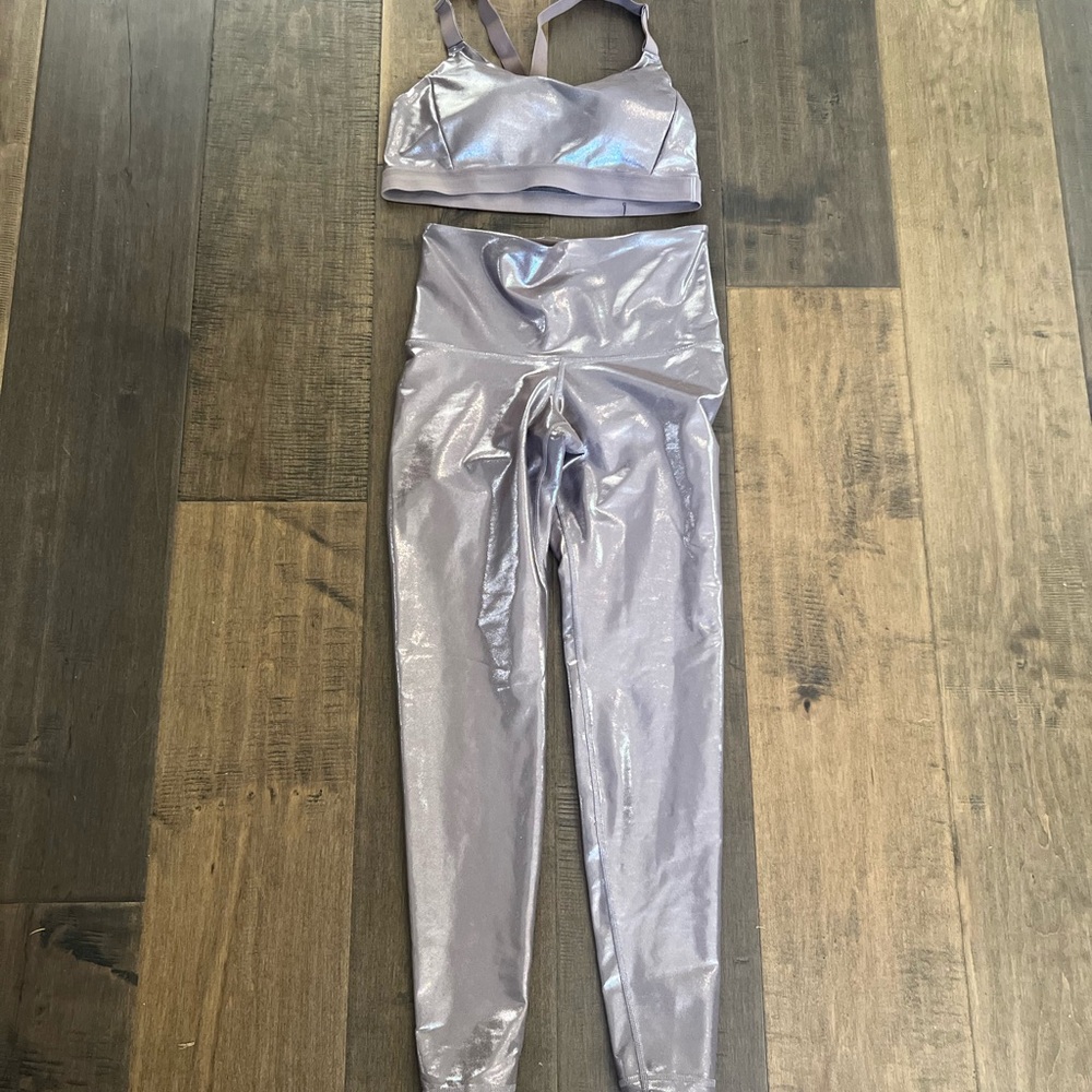 Old Navy activewear. Brand new! Never worn only tried on.
